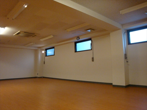 ダンススタジオワッツアップ!!3　練習スペース1